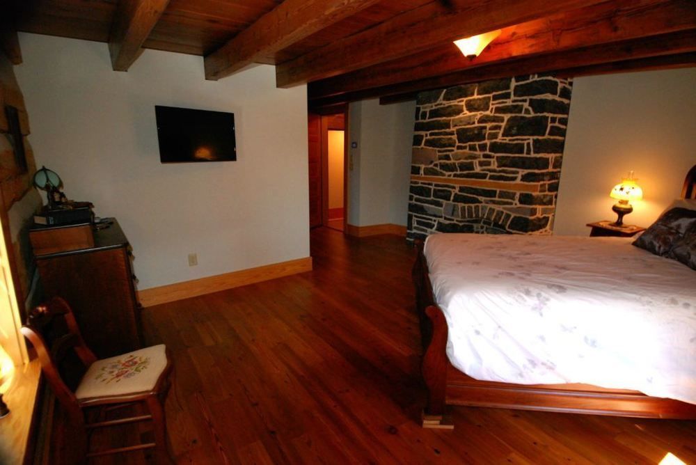 Silver Lake Bed And Breakfast (Adults Only) Harrisonburg Bagian luar foto